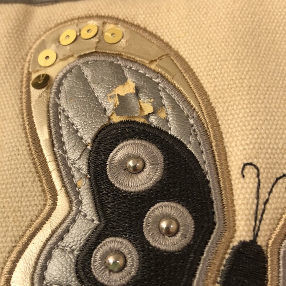 GUC Purse with butterfly accents. - Picture 2 of 8